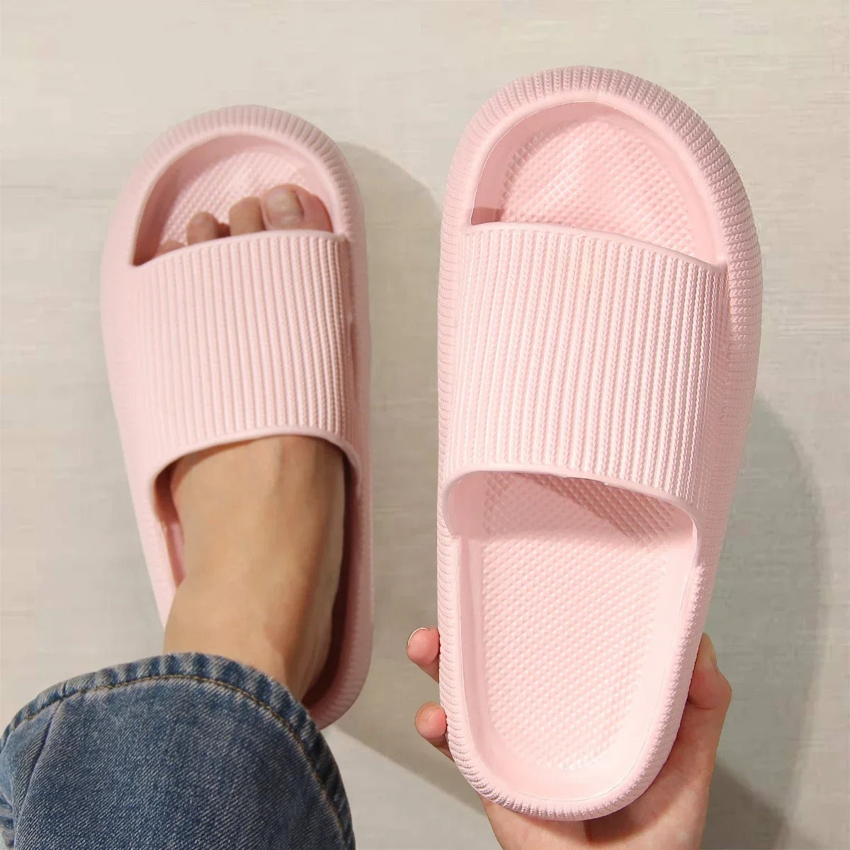 Unisex Anti-Slip Slippers